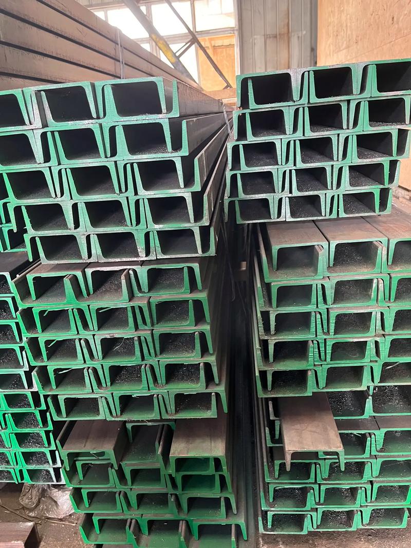 民乐幕墙槽钢插芯